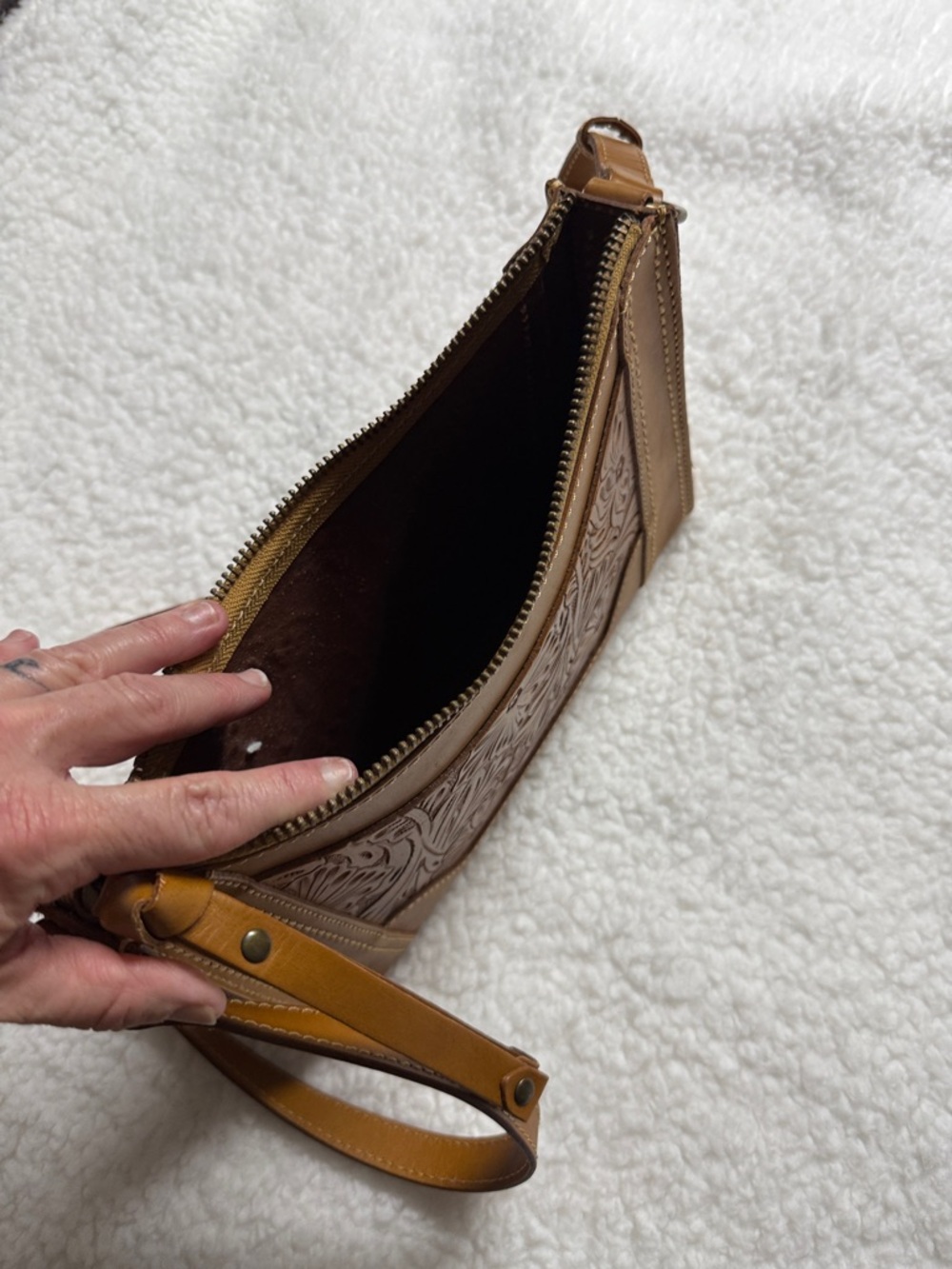 FRYE Brown Tooled Leather Crossbody Bag brown Retired - Picture 6 of 10